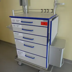 1 Posten Akcesoria do oddziałów szpitalnych