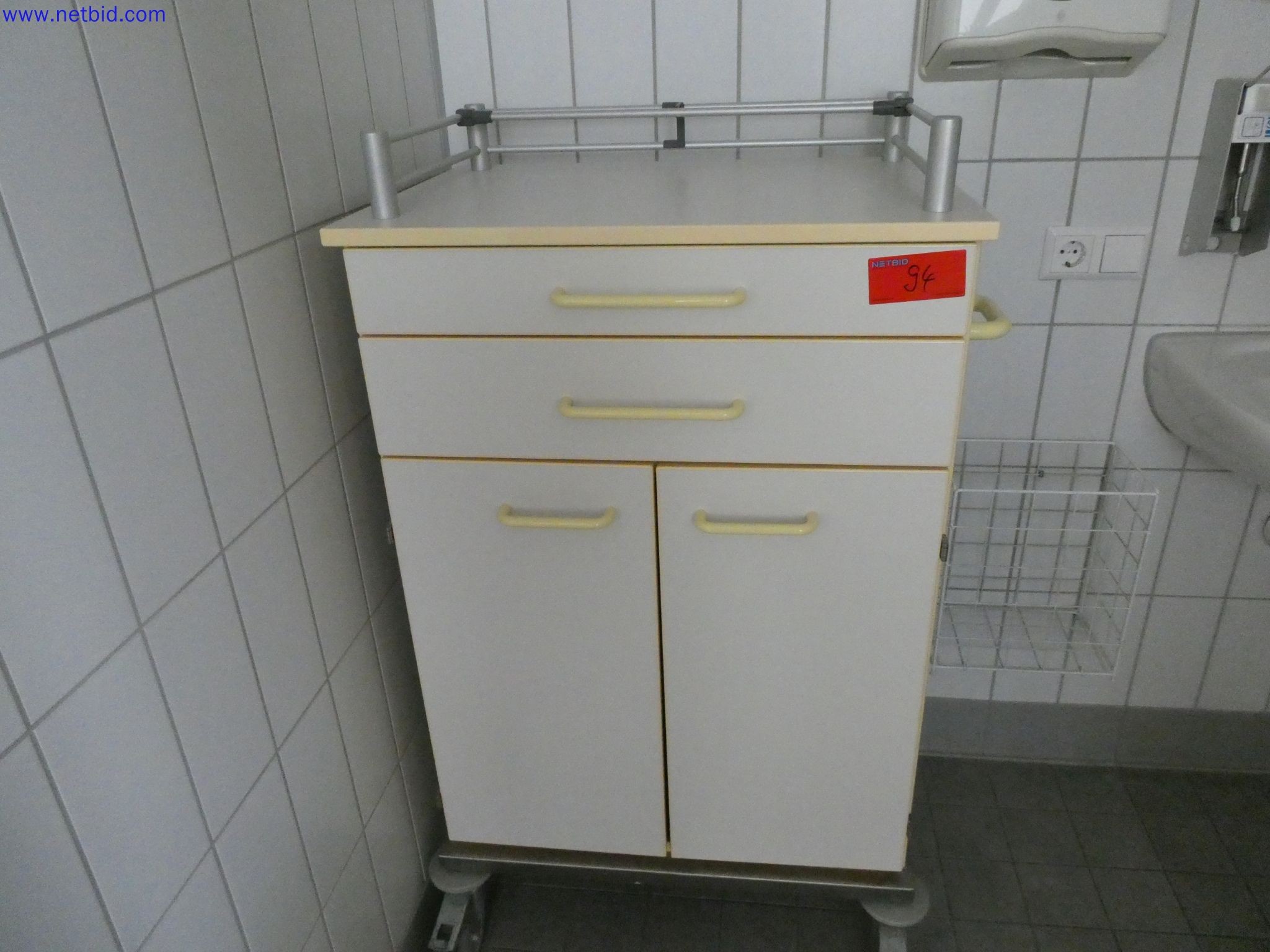 Wyposażenie szpitala-5