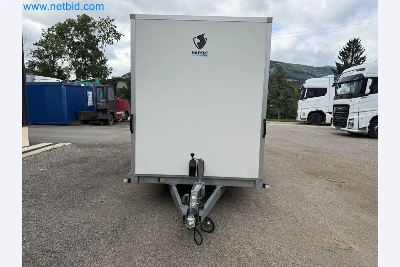 Passenger car tandem trailer Hapert SAPPHIRE TA/C39B/302 and passenger car plateau tandem trailer Eduard P4-22