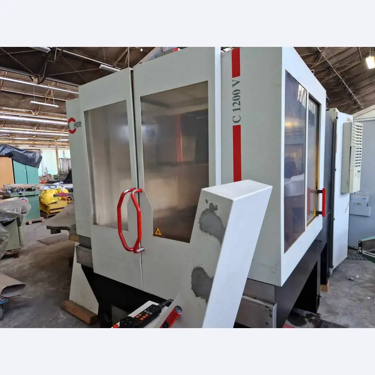 3osé vertikální obráběcí centrum-1