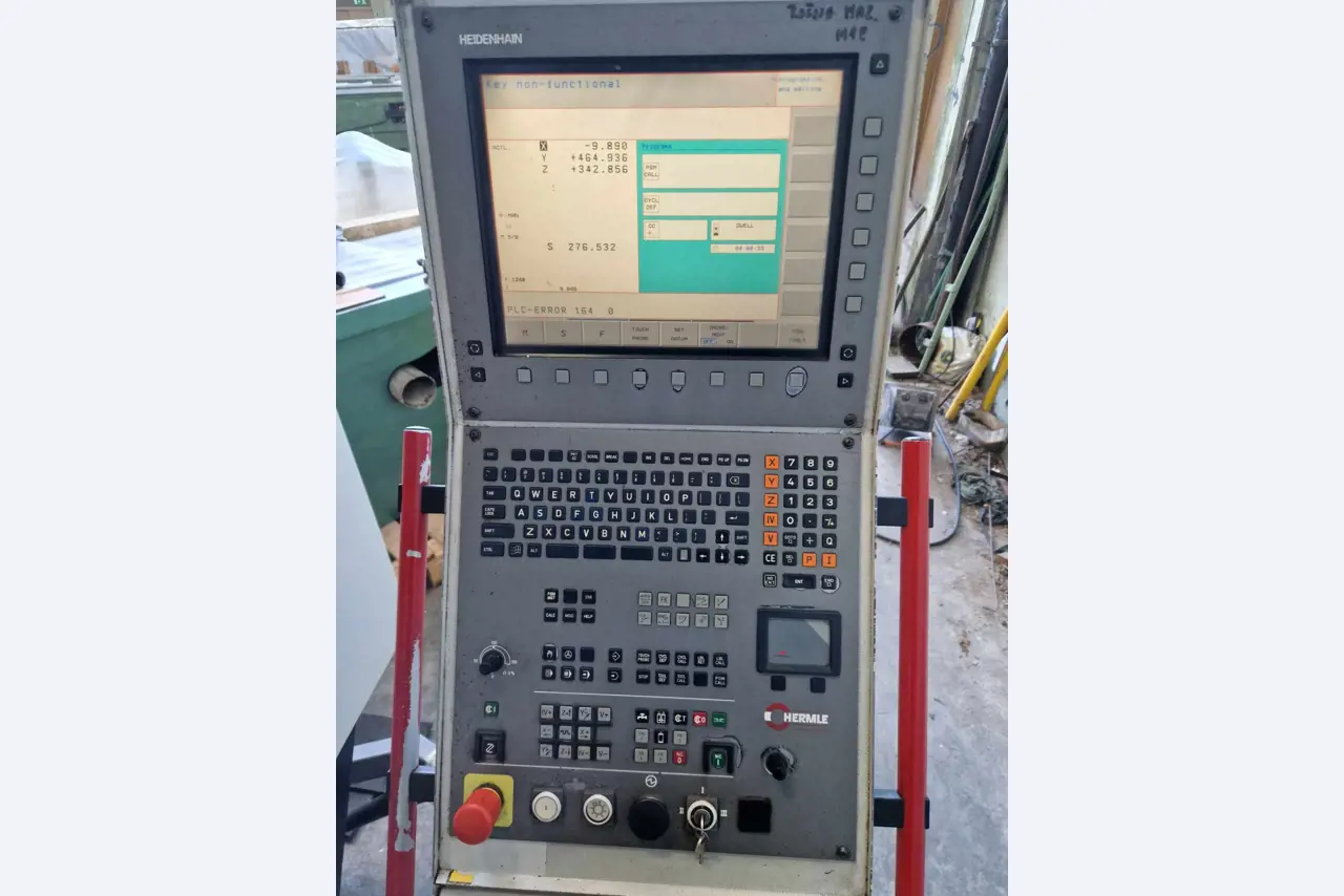 3osé vertikální obráběcí centrum-5