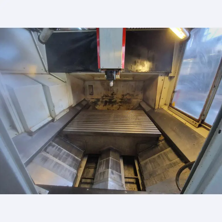 Centre d'usinage vertical 3 axes-14