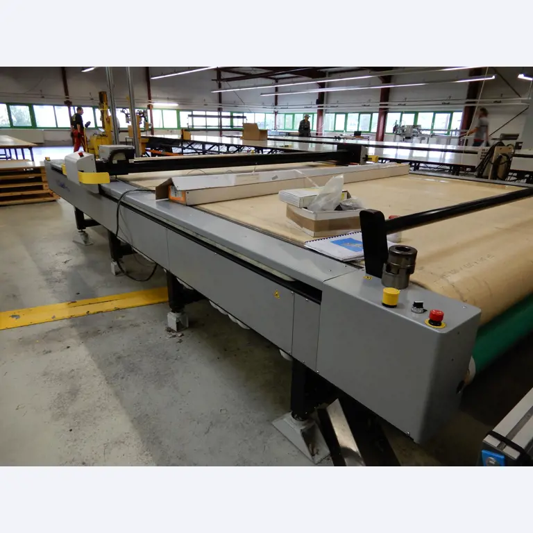 Machines for textile and tarpaulin processing-1