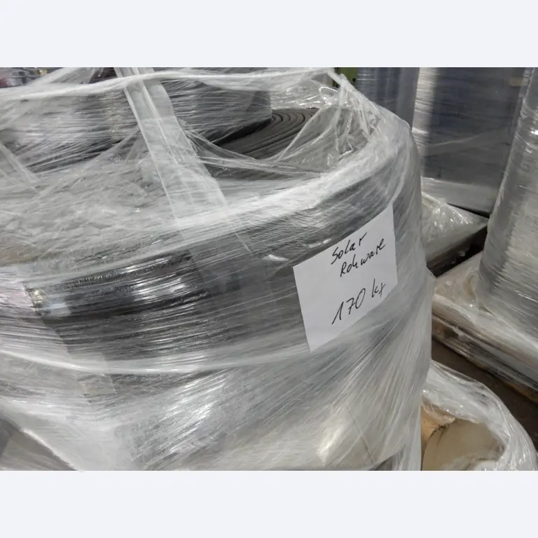 Maschinen zur Textil- und Planenverarbeitung-2