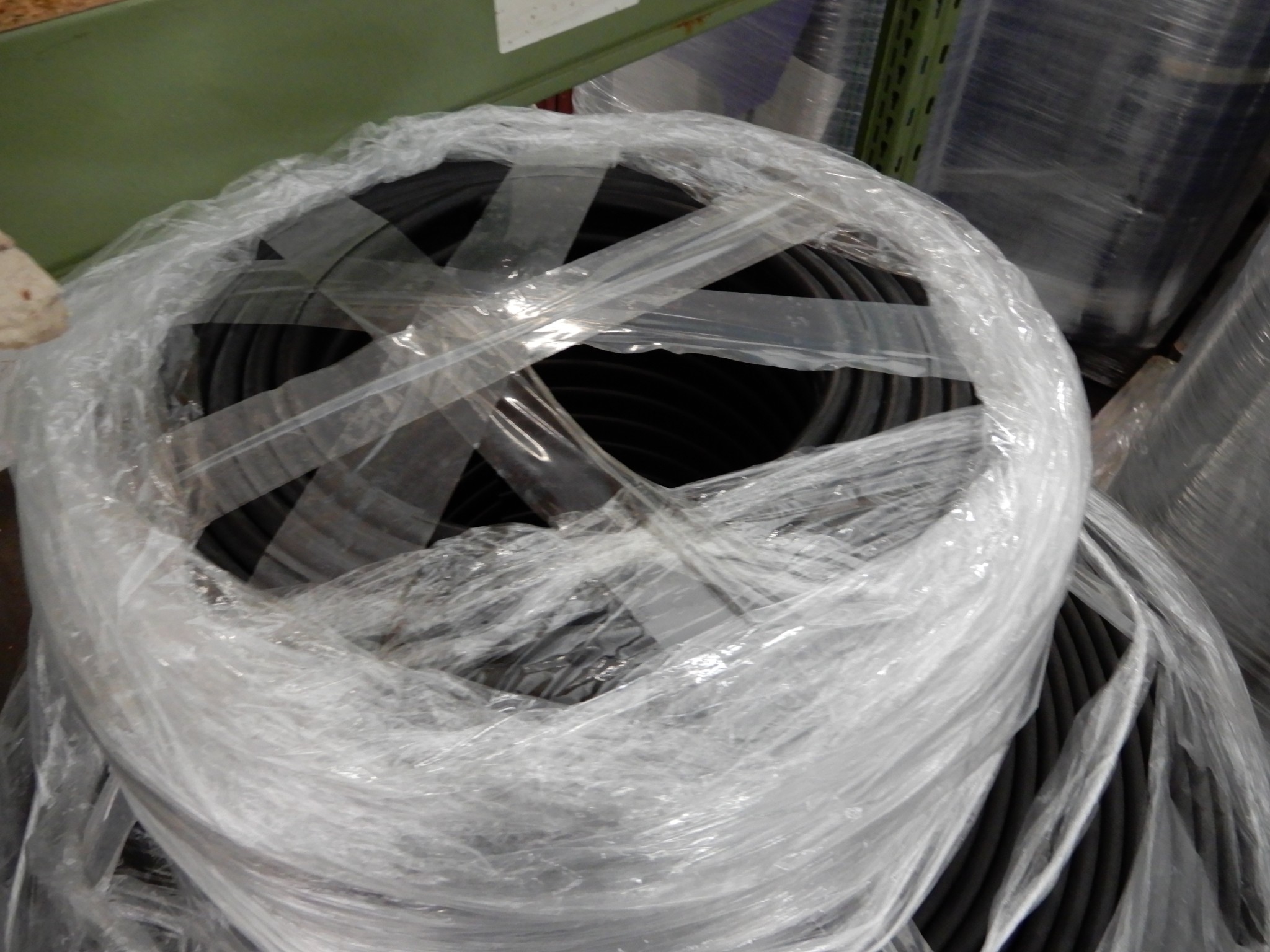 Maschinen zur Textil- und Planenverarbeitung-3