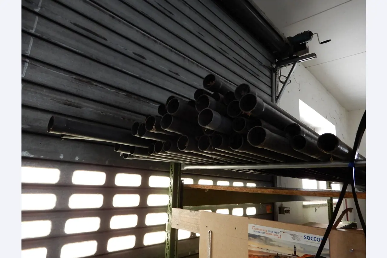 Máquinas para el tratamiento de textiles y lonas-1