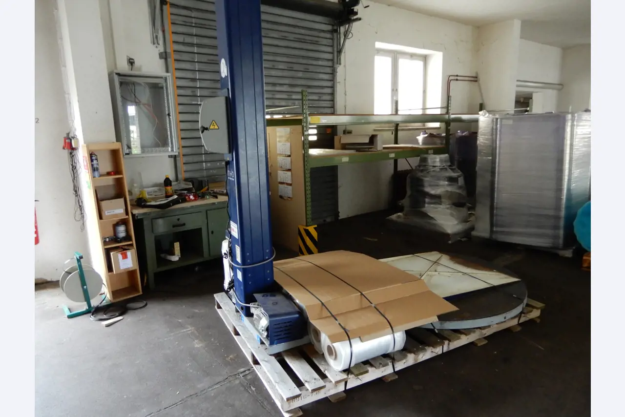 Máquinas para el tratamiento de textiles y lonas-2