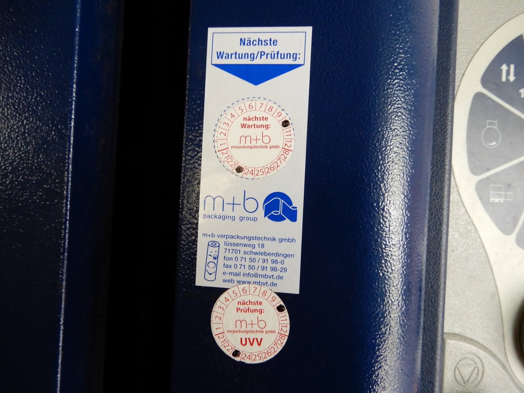 Machines pour le traitement des textiles et des bâches-9