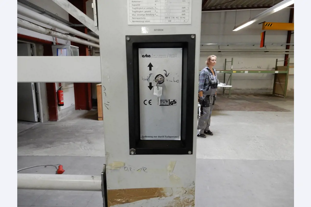 Máquinas para el tratamiento de textiles y lonas-6