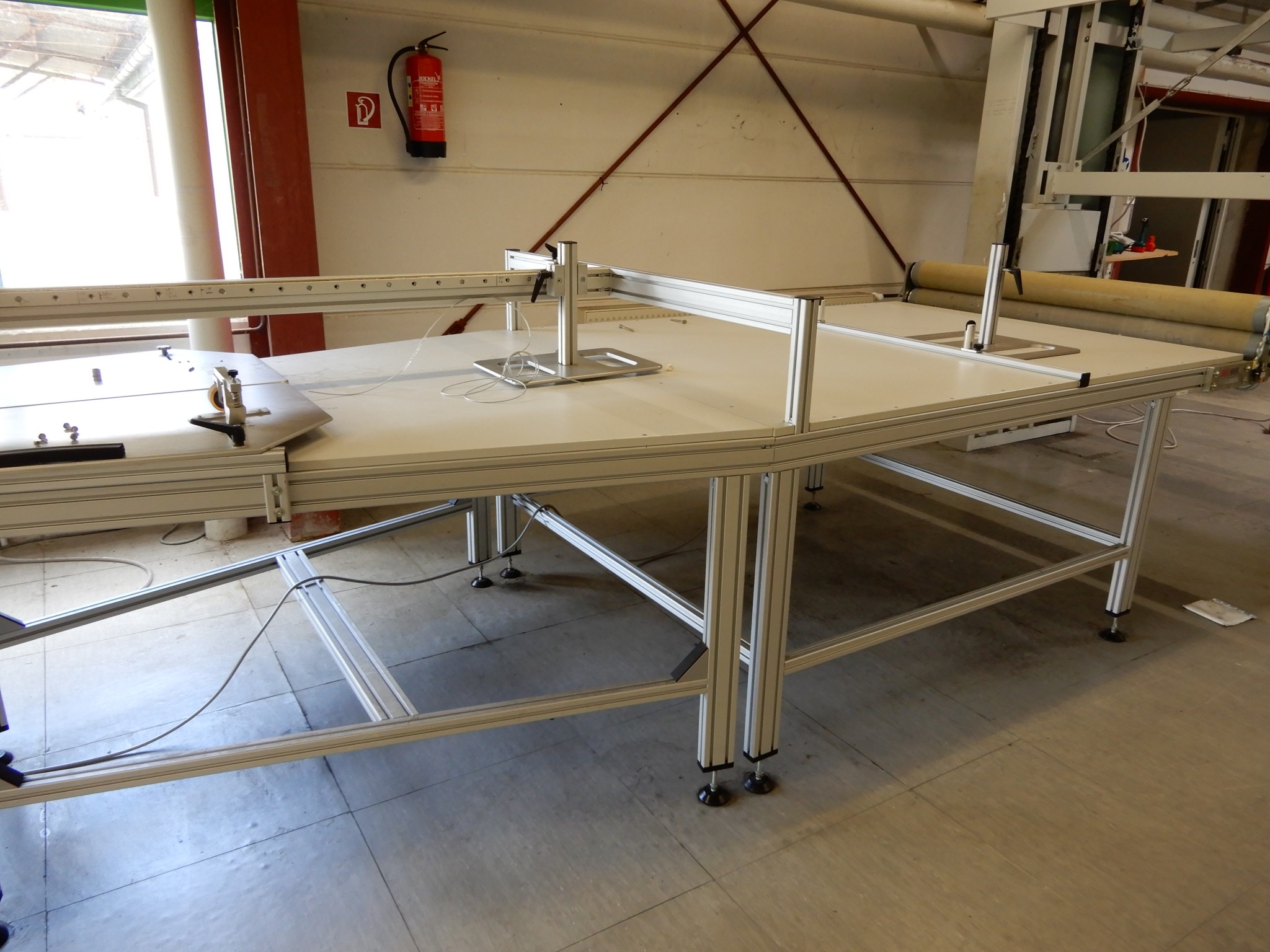 Machines for textile and tarpaulin processing-2