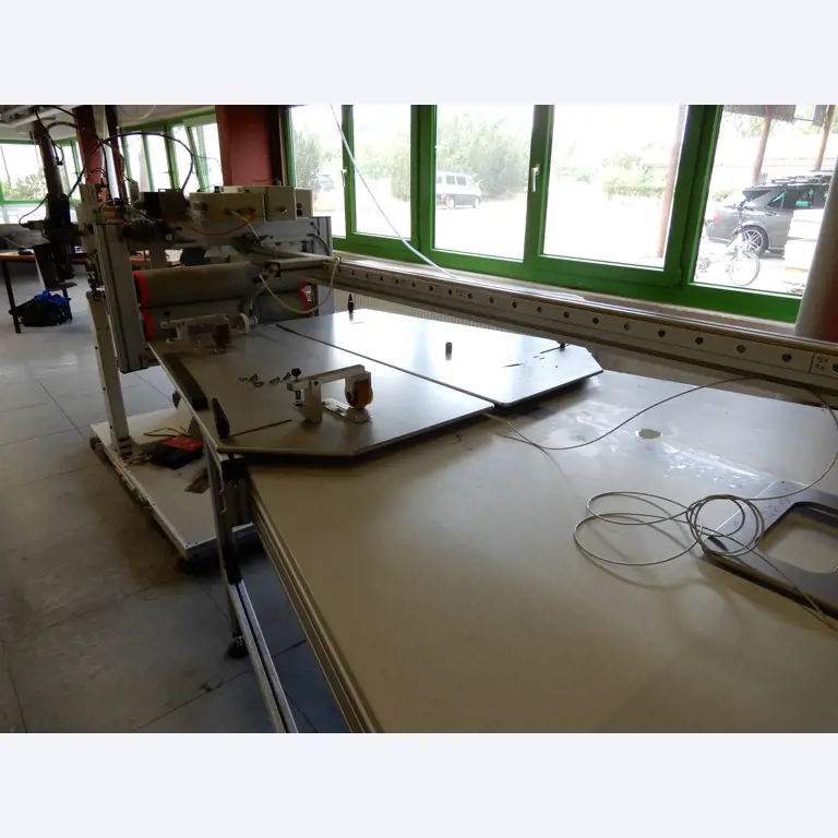 Máquinas para el tratamiento de textiles y lonas-3