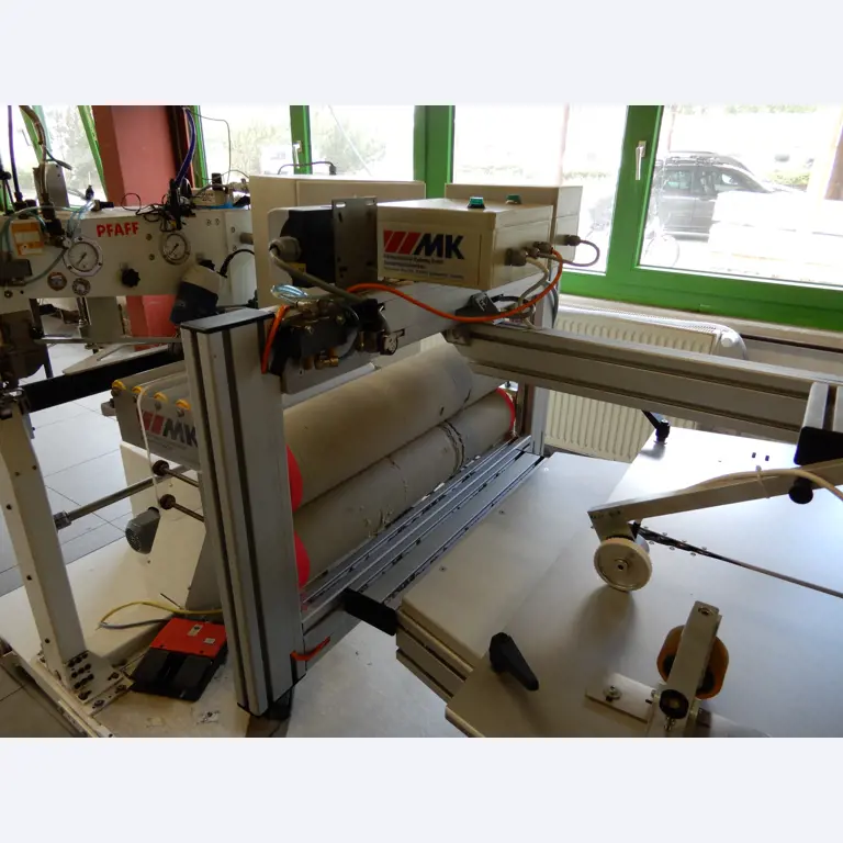 Máquinas para el tratamiento de textiles y lonas-4