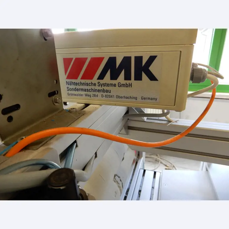 Máquinas para el tratamiento de textiles y lonas-5