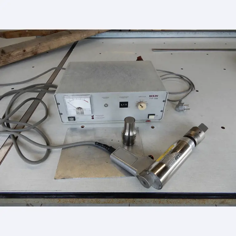 Máquinas para el tratamiento de textiles y lonas-2