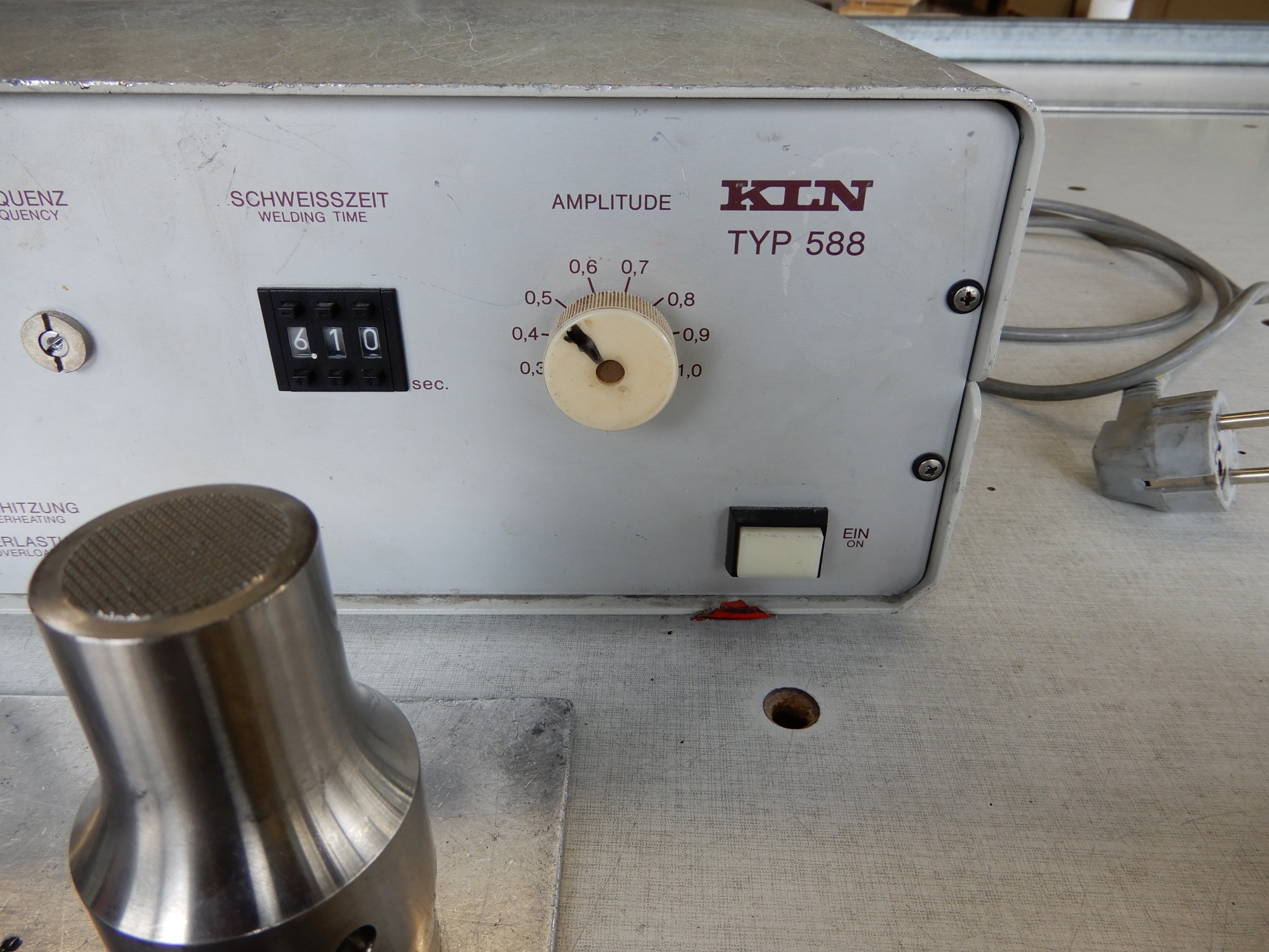 Machines for textile and tarpaulin processing-3