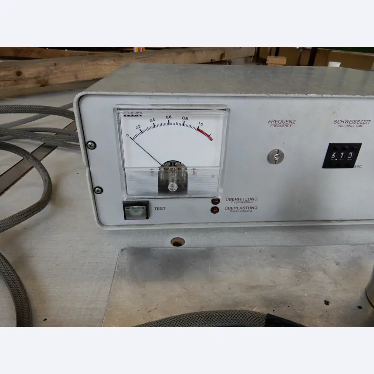 Máquinas para el tratamiento de textiles y lonas-4