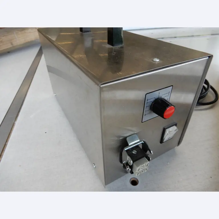 Máquinas para el tratamiento de textiles y lonas-2