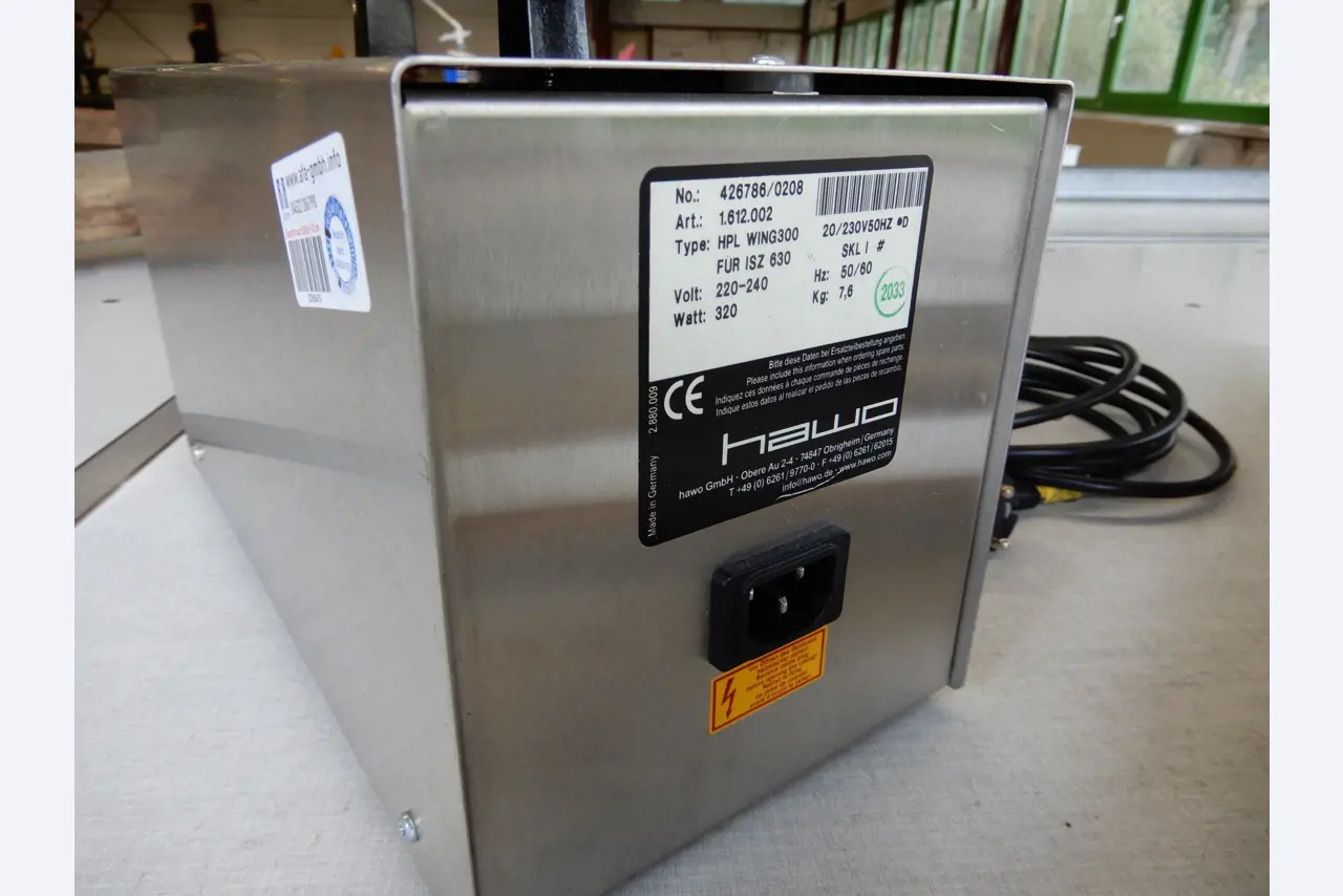 Máquinas para el tratamiento de textiles y lonas-3