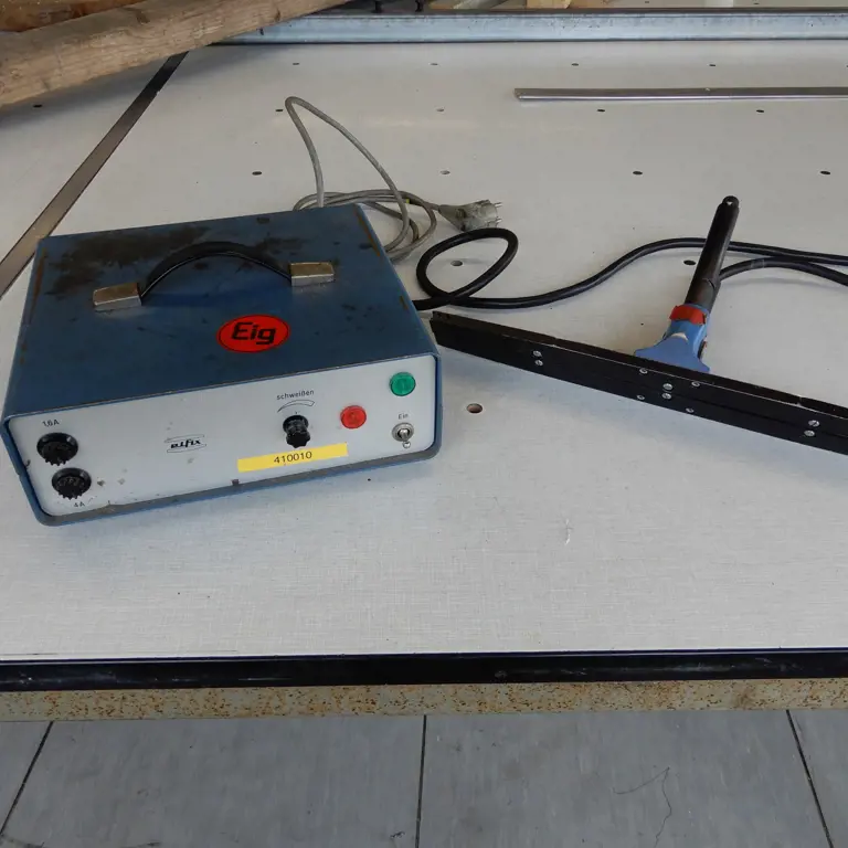 Soldadora por impulsos Willy Ehlers IZ200E