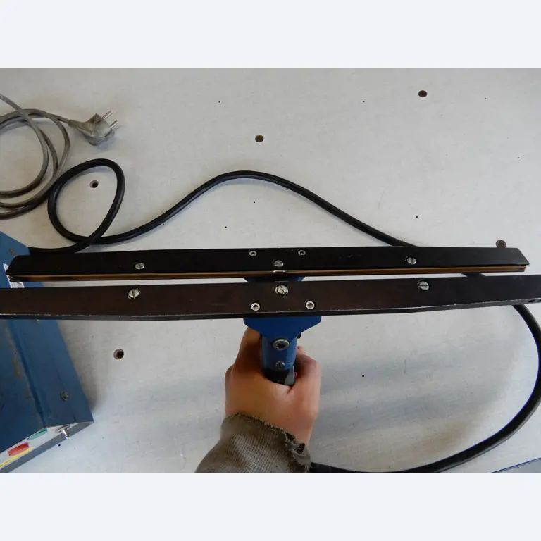 Máquinas para el tratamiento de textiles y lonas-4