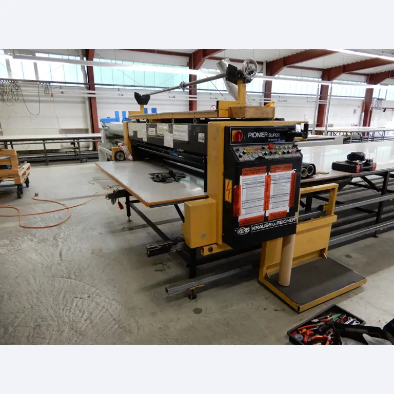 Máquinas para el tratamiento de textiles y lonas-12