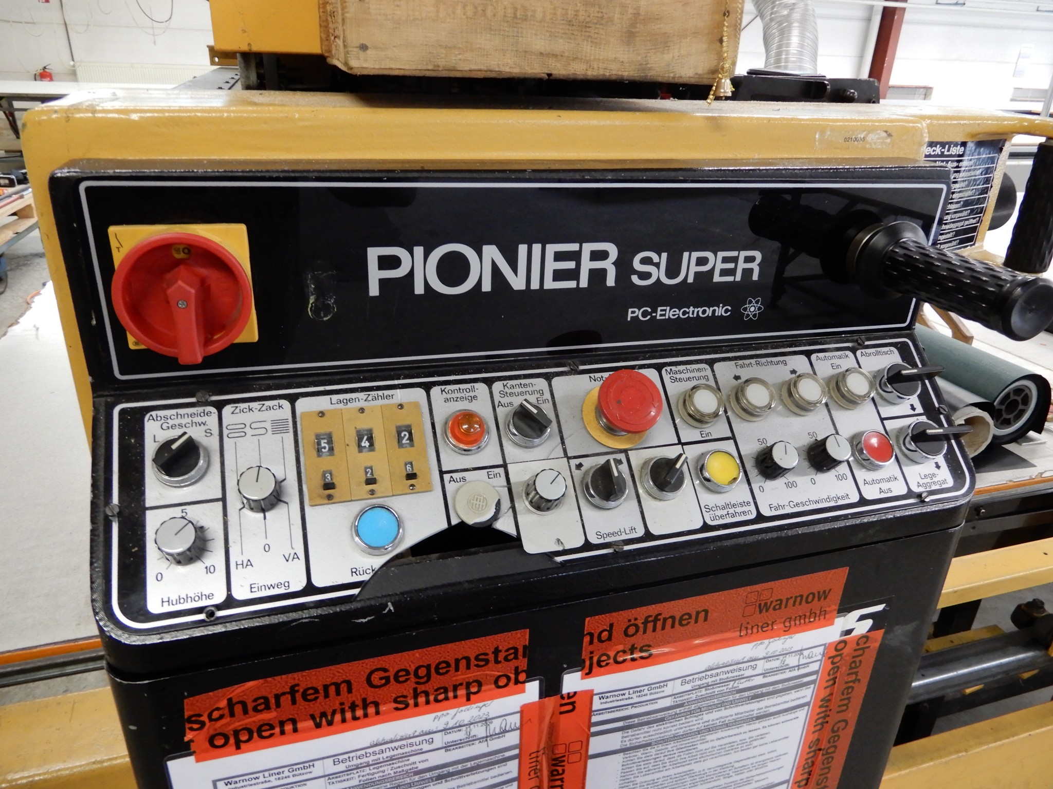 Machines for textile and tarpaulin processing-14