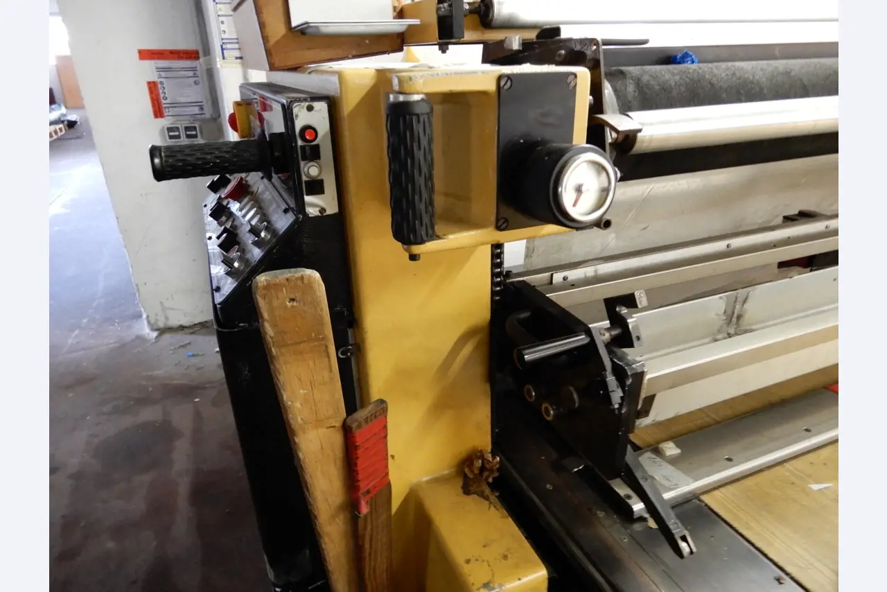 Machines for textile and tarpaulin processing-1