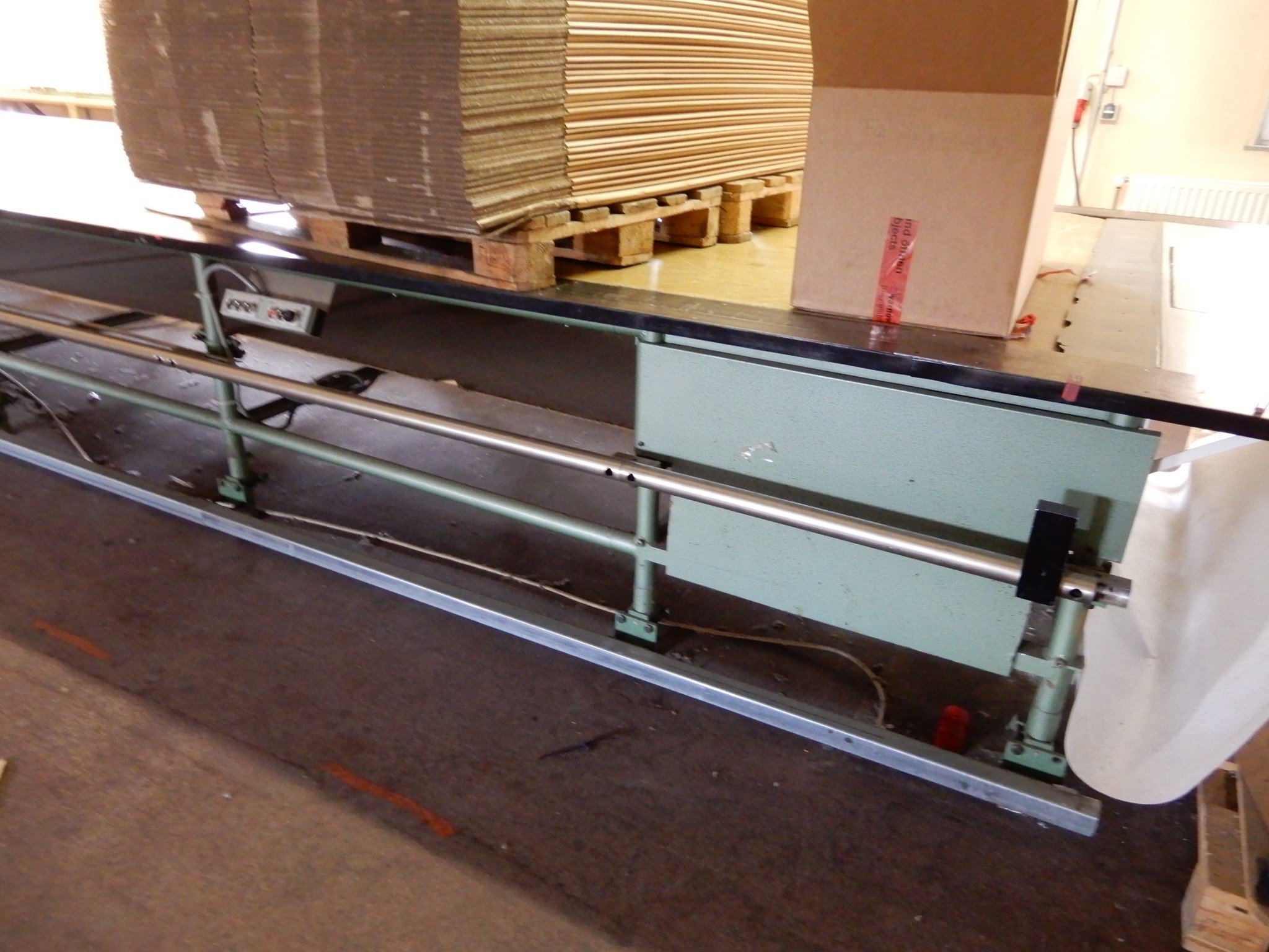 Machines for textile and tarpaulin processing-4