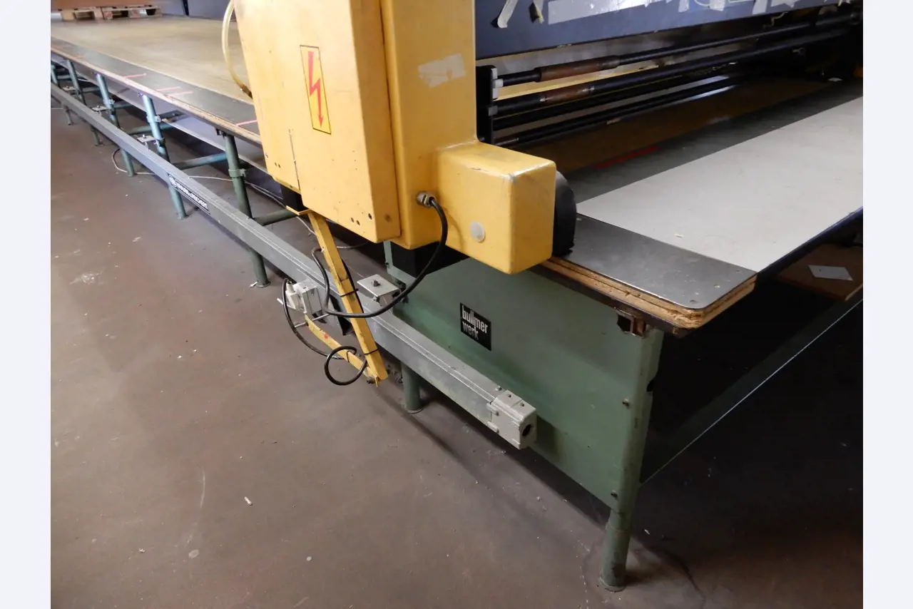 Machines for textile and tarpaulin processing-7