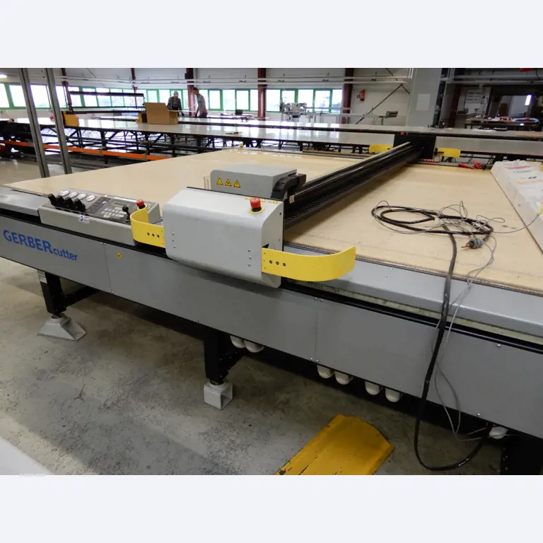 Máquinas para el tratamiento de textiles y lonas-12