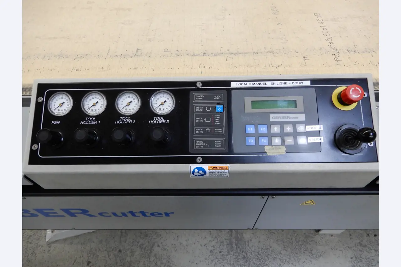 Máquinas para el tratamiento de textiles y lonas-14