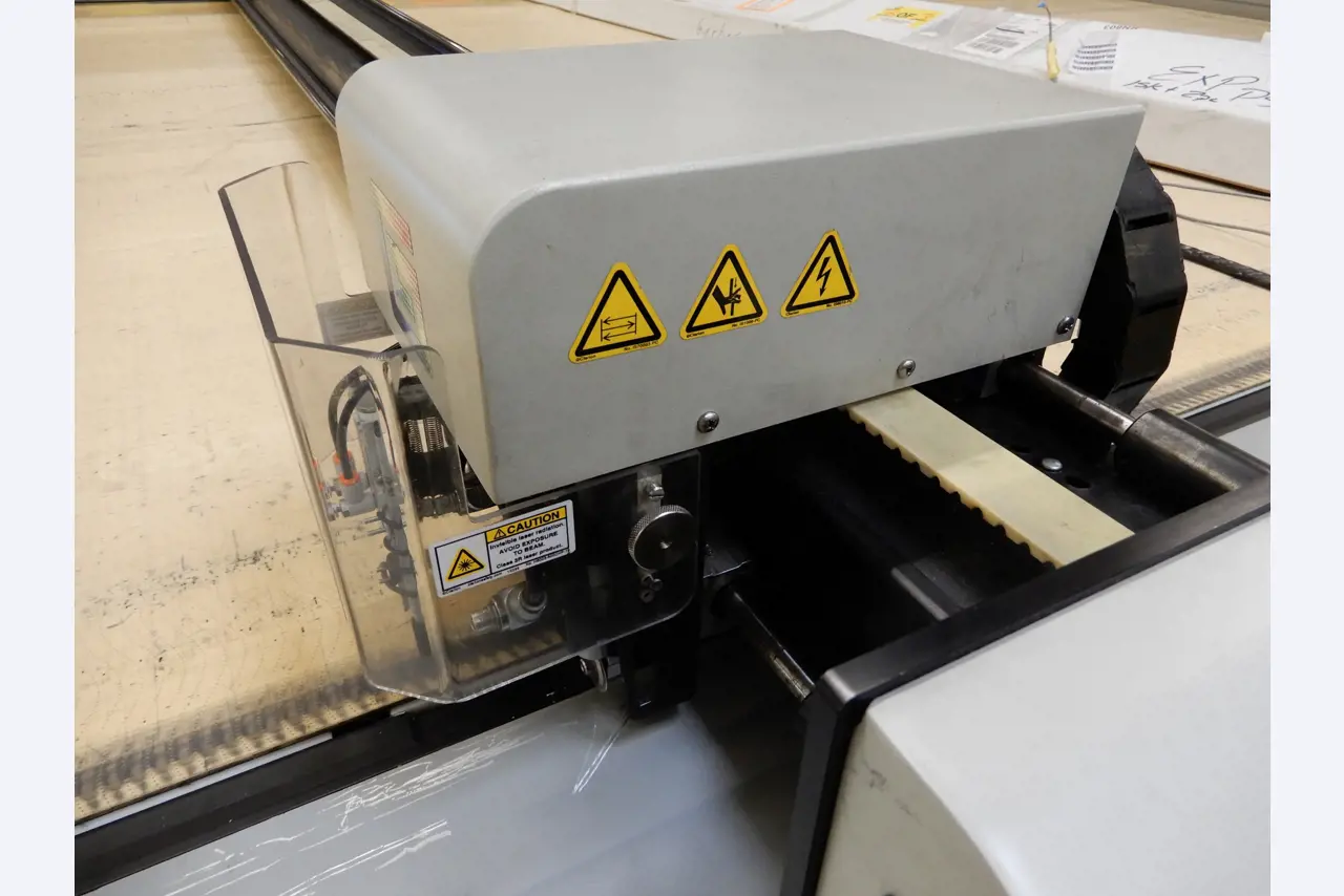 Máquinas para el tratamiento de textiles y lonas-15