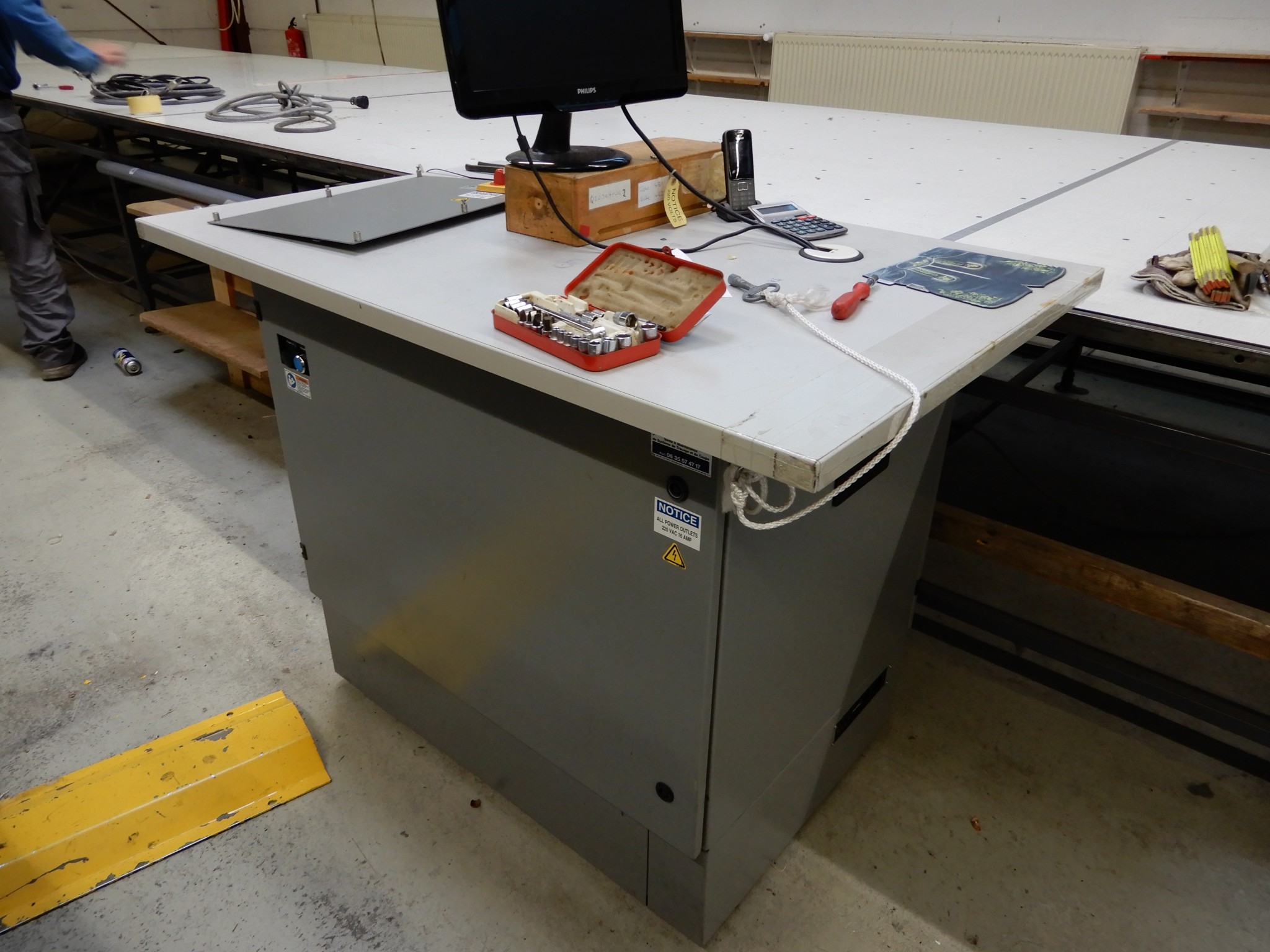 Machines for textile and tarpaulin processing-18