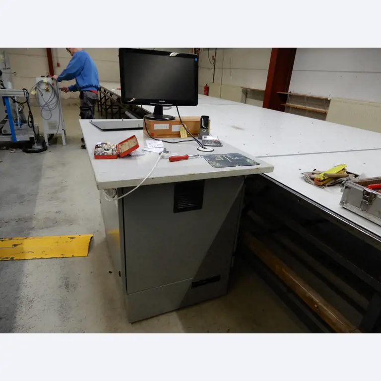 Máquinas para el tratamiento de textiles y lonas-20