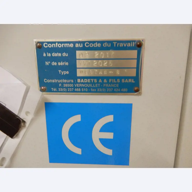 Máquinas para el tratamiento de textiles y lonas-8