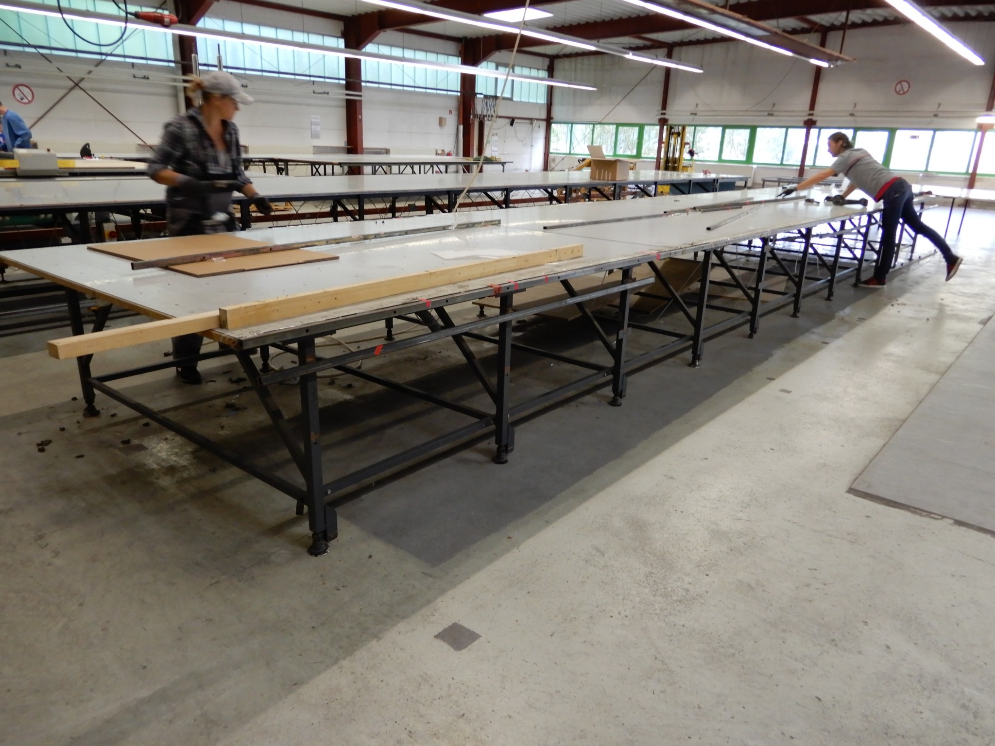 Maschinen zur Textil- und Planenverarbeitung-2