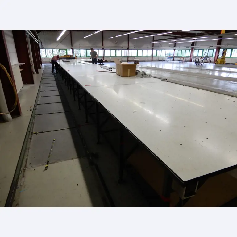 Máquinas para el tratamiento de textiles y lonas-1