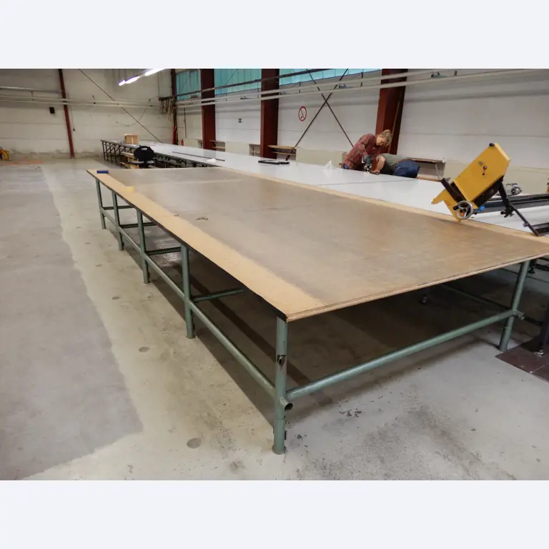 Máquinas para el tratamiento de textiles y lonas-1