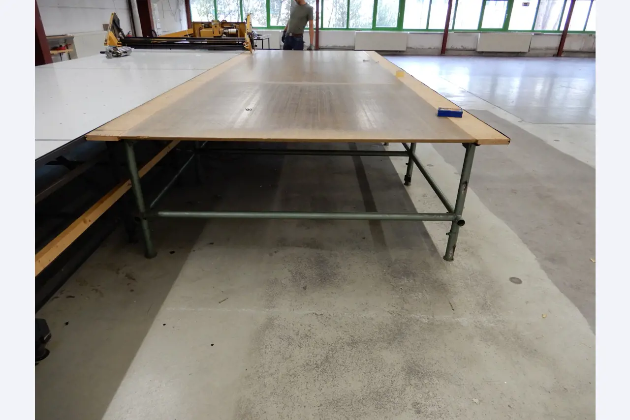 Máquinas para el tratamiento de textiles y lonas-3