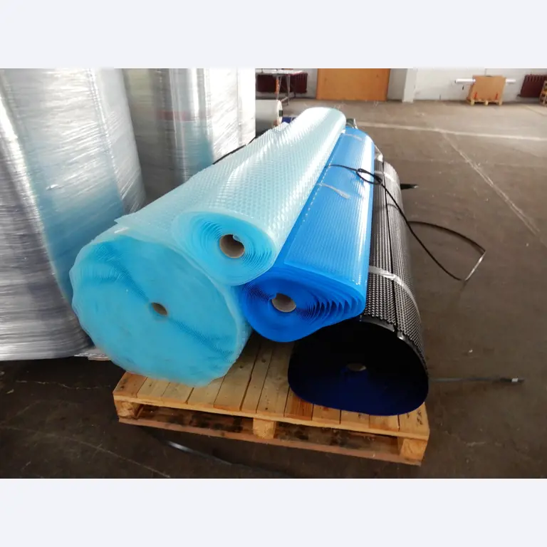 Máquinas para el tratamiento de textiles y lonas-1