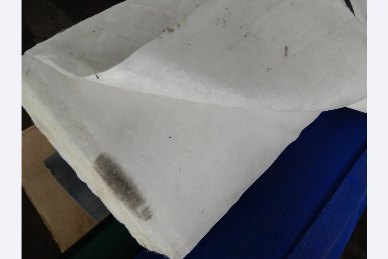 Máquinas para el tratamiento de textiles y lonas-3