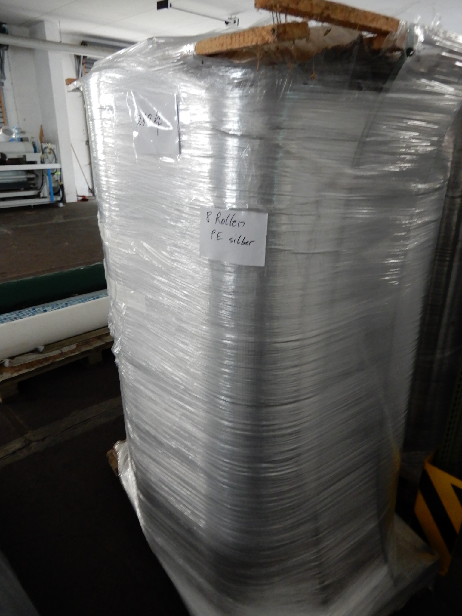 Machines for textile and tarpaulin processing-1