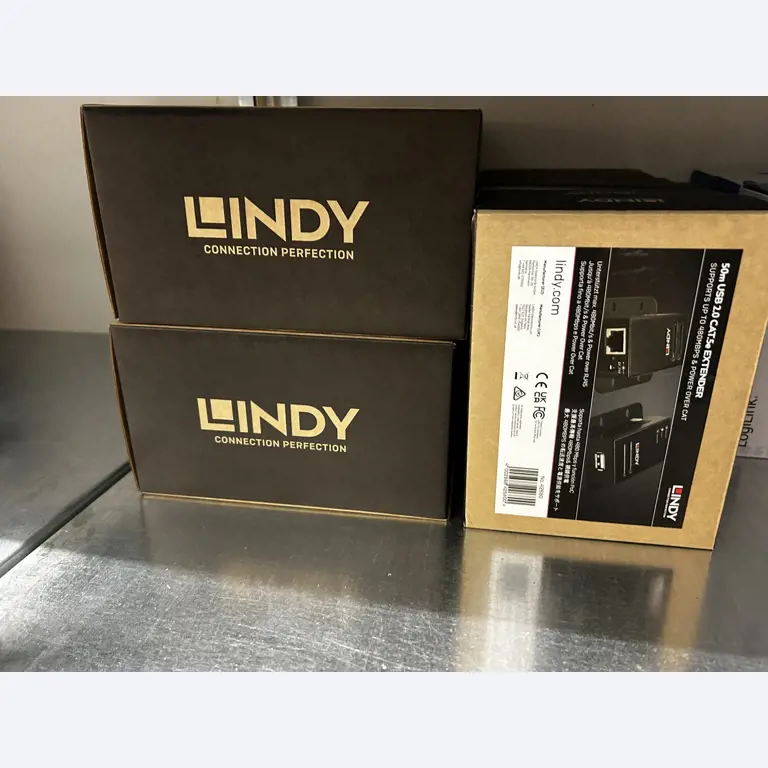 gepflegte, hochwertige Medientechnik sowie Büroausstattung-28