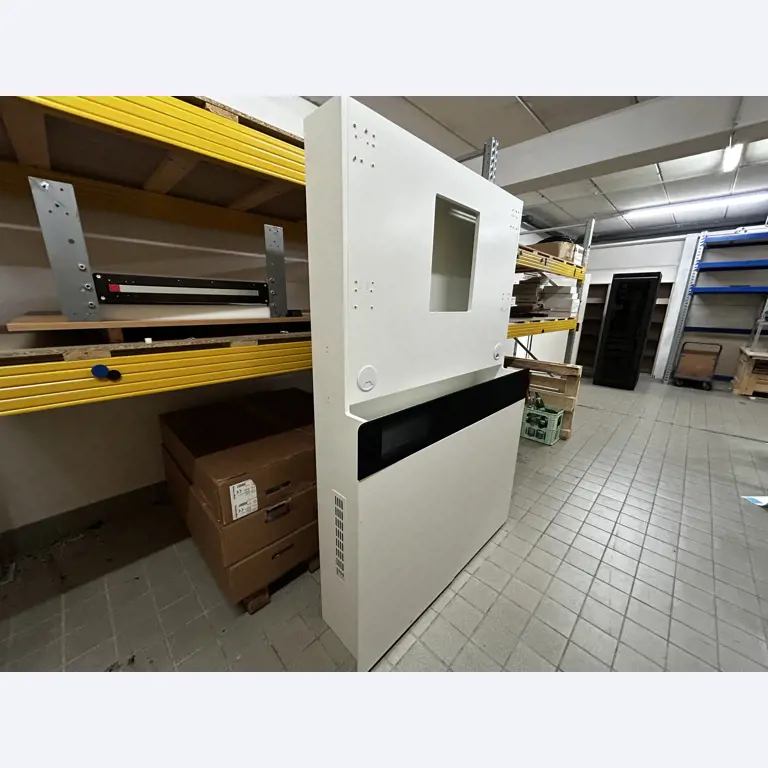 gepflegte, hochwertige Medientechnik sowie Büroausstattung-3