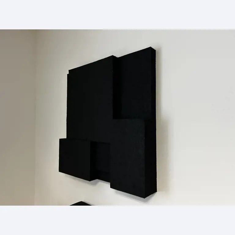 gepflegte, hochwertige Medientechnik sowie Büroausstattung-2