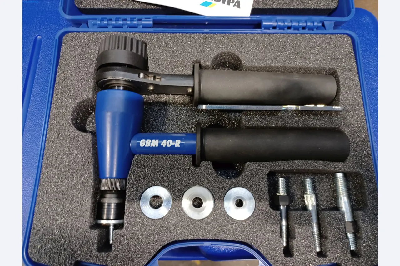 Machines for metal and sheet metal processing-3