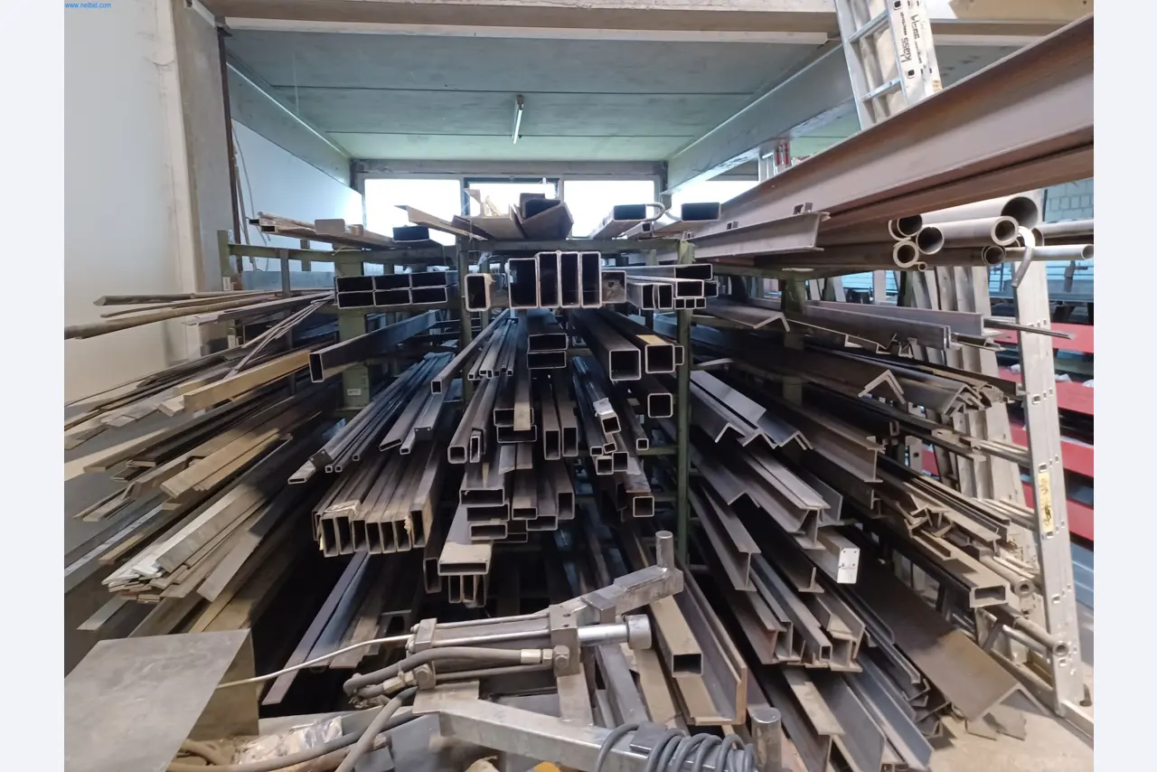 Stroji za obdelavo kovin in pločevine-2