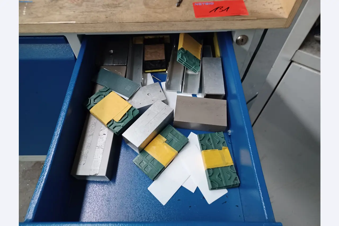 Máquinas para o tratamento de metais e de chapas metálicas-3