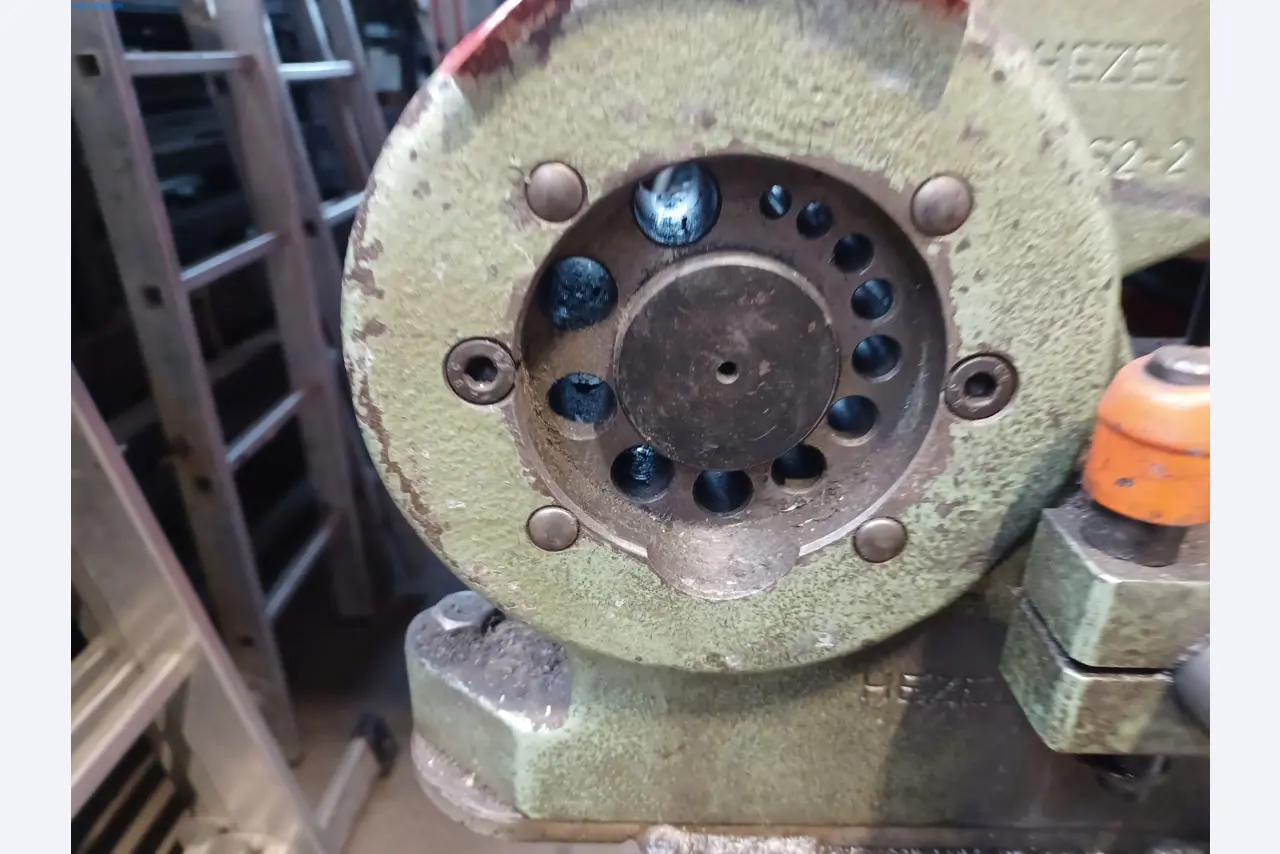 Maszyny do obróbki metalu i blachy-4