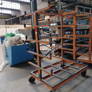 2 Cantilever racking